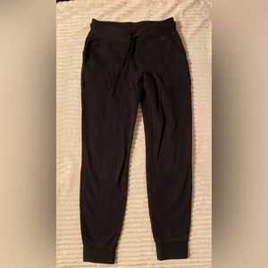 Lululemon Joggers - Black - Size 4
